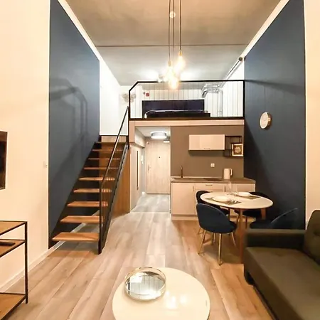 Airport Διαμέρισμα