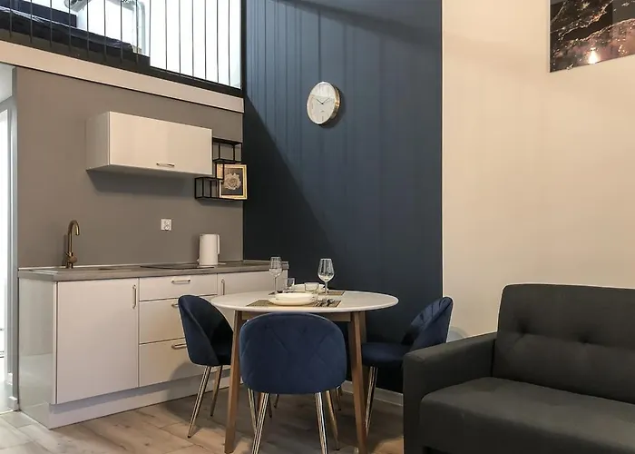 アパート Airport